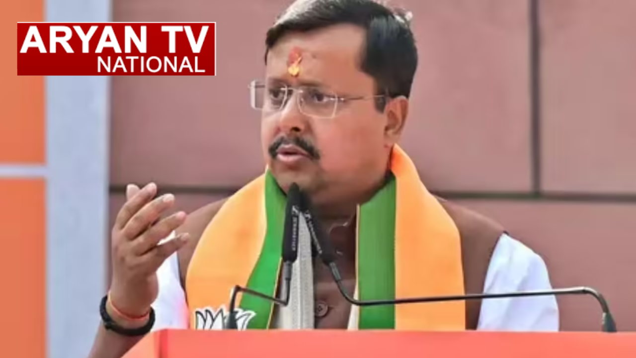 राष्ट्रीय अध्यक्ष बनने के बाद पहली बार मथुरा आए नितिन नवीन, सीएम योगी संग करे बांके बिहारी के दर्शन