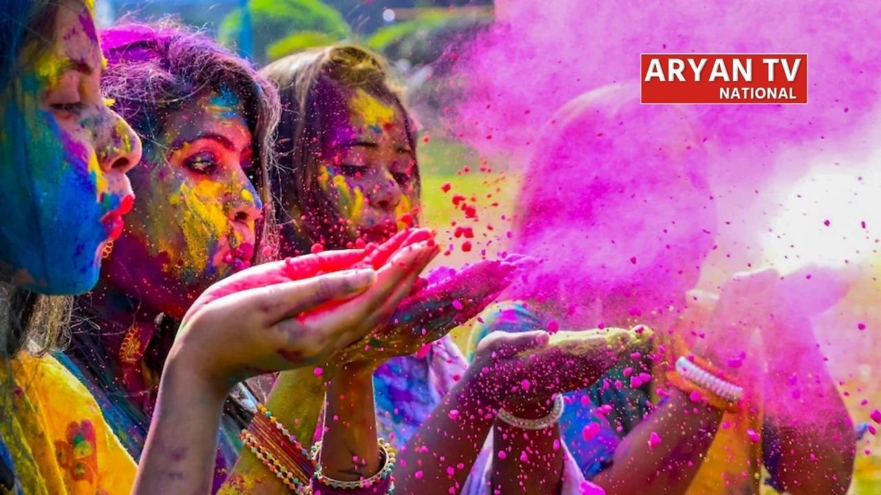 Holi 2026 Date: 3 या 4 मार्च, कब खेली जाएगी रंग वाली होली? जानें होलिका दहन का मुहूर्त और चंद्र ग्रहण का असर
