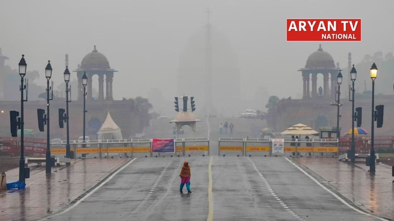 Delhi Weather: दिल्ली में बदलेगा मौसम,15 मार्च को हल्की बारिश के आसार, यहां जानें मौसम अपडेट