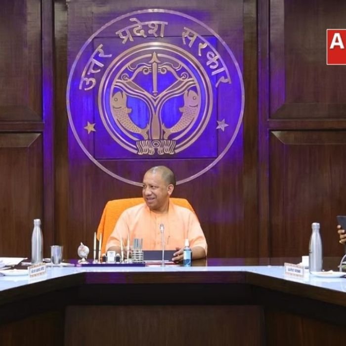 UP में Ola-Uber पर सख्ती, योगी सरकार ने कैब रजिस्ट्रेशन को किया अनिवार्य