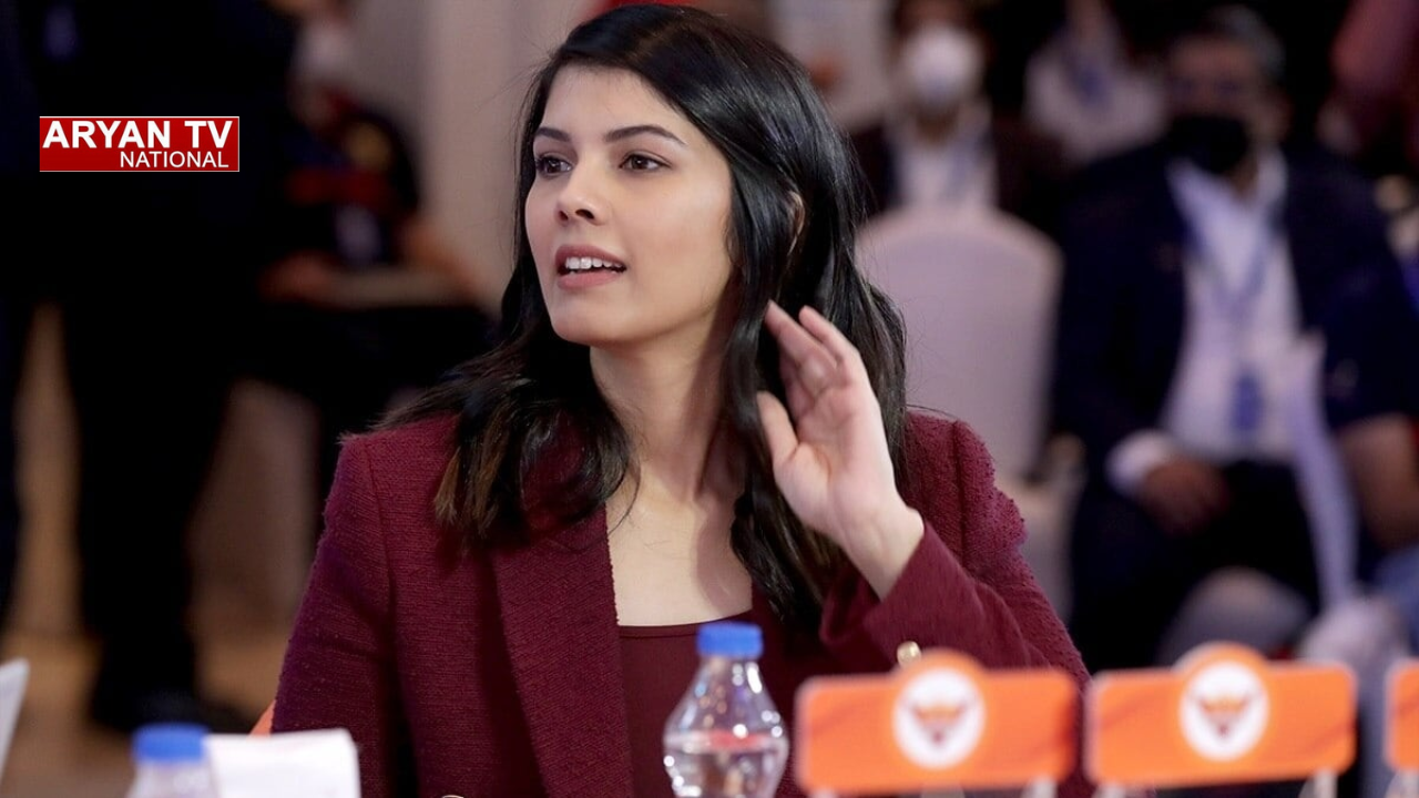 Kavya Maran: SRH की ओनर Kavya Maran विवादों में, पाकिस्तानी खिलाड़ी खरीदने पर सोशल मीडिया पर ट्रोल