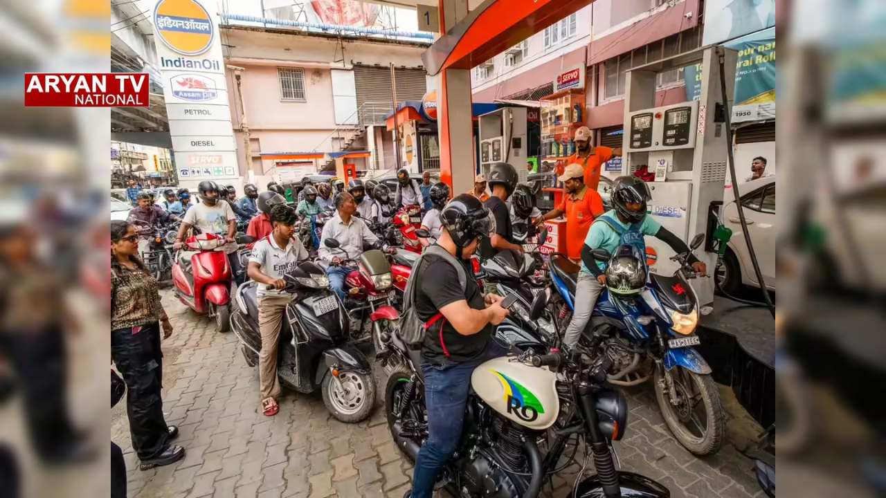 Petrol Price in Delhi: महंगाई पर ब्रेक? एक्साइज ड्यूटी में कटौती, दिल्ली में पेट्रोल-डीजल सस्ता होने के संकेत
