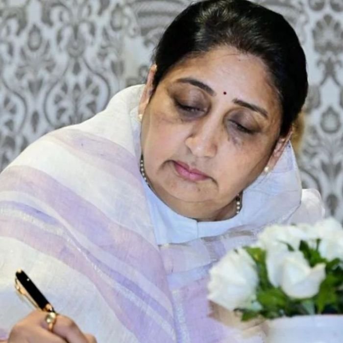 Sunetra Pawar Baramati election 2026: बारामती उपचुनाव में पवार परिवार की राजनीतिक जीत, कांग्रेस समेत 23 उम्मीदवारों ने वापस लिया नाम