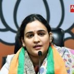 अपर्णा यादव