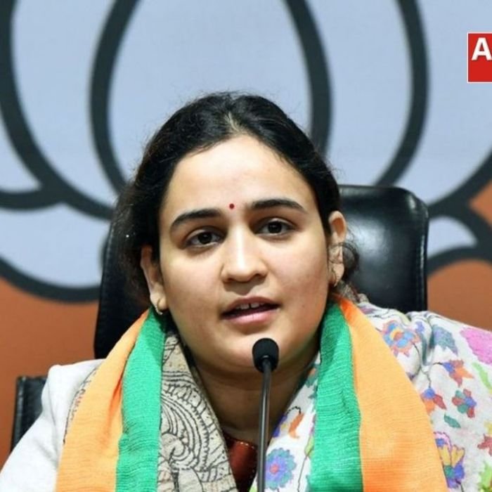 महिला आरक्षण को लेकर अपर्णा यादव का बड़ा हमला, विपक्ष पर साधा निशाना