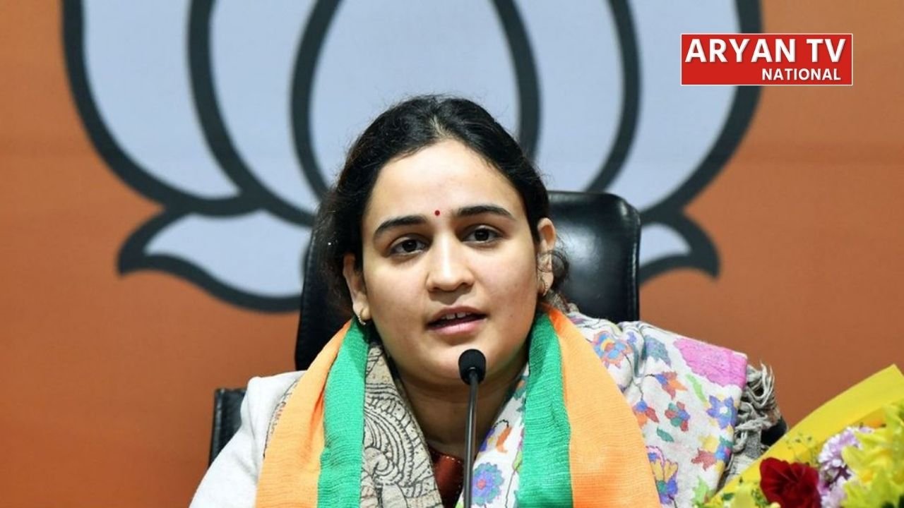 महिला आरक्षण को लेकर अपर्णा यादव का बड़ा हमला, विपक्ष पर साधा निशाना