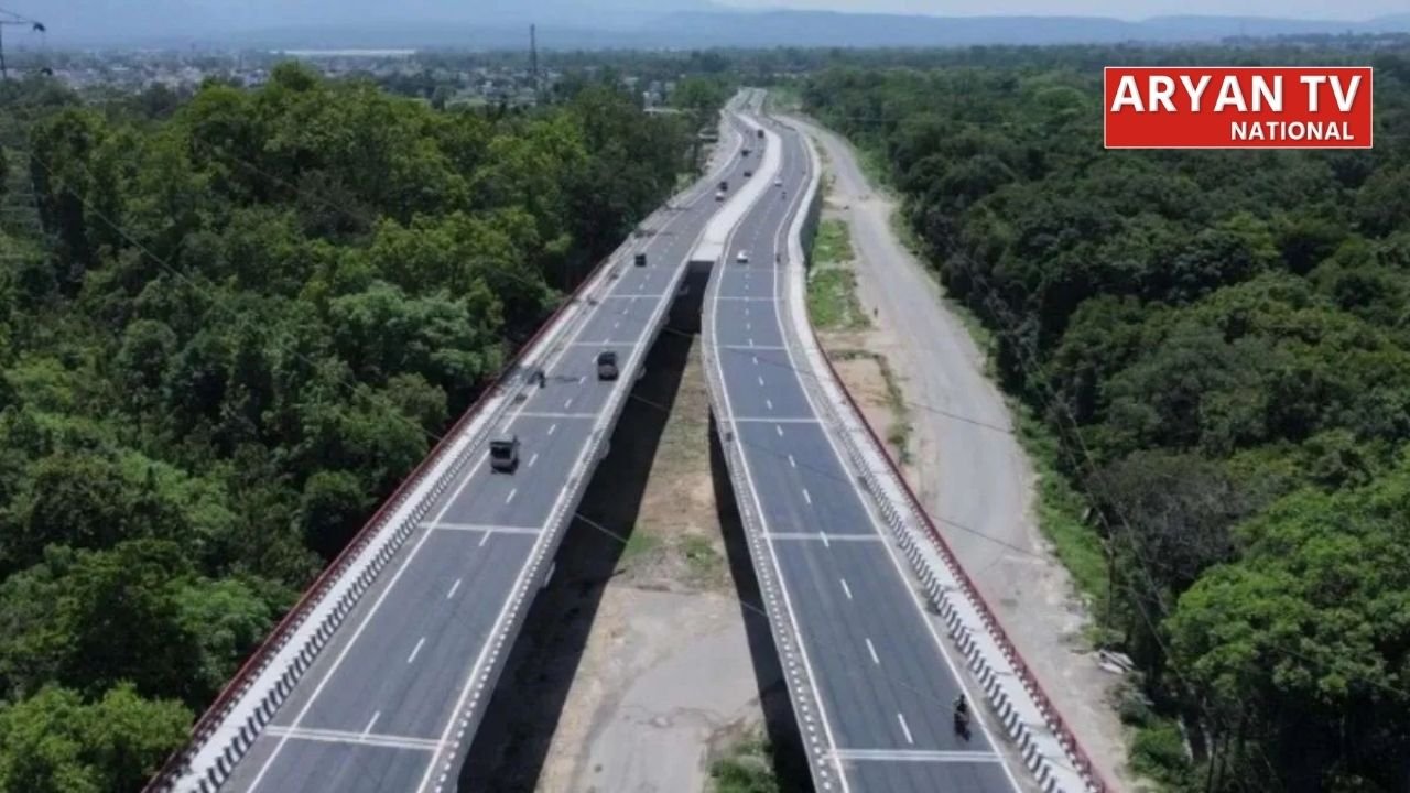 दिल्ली-देहरादून एक्सप्रेसवे पर फ्लाईओवर की दीवार में आई दरार, NHAI ने संभाली स्थिति