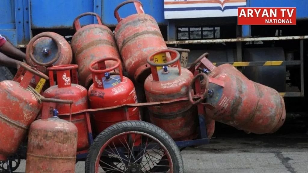 सिलेंडर बुक करने के बाद ऐसे जानें कब आएगा गैस