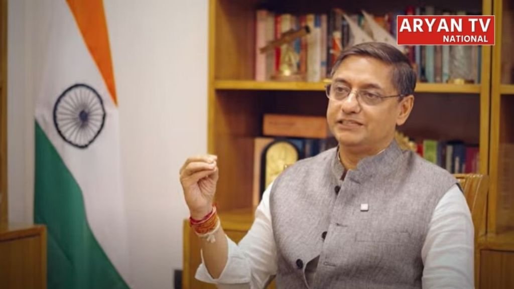 Current image: Sanjeev Sanyal