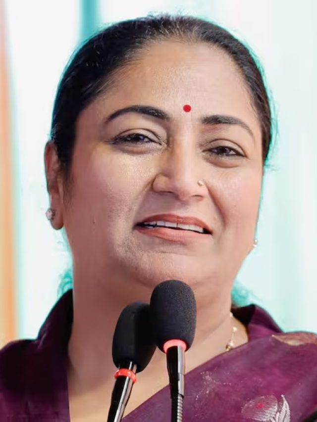 ‘हर हफ्ते 2 दिन वर्क फ्रॉम’, पीएम की अपील के बाद CM रेखा गुप्ता का फैसला