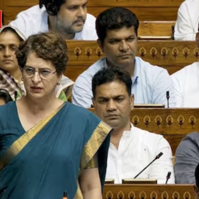 Priyanka Gandhi: लोकसभा में प्रियंका गांधी का सरकार पर हमला, छात्रों पर कार्रवाई को लेकर पीएम से मांगा जवाब