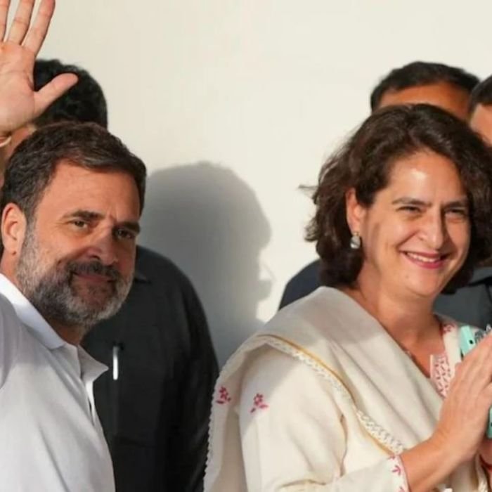 PM House Protest: पीएम आवास के बाहर धरने में गिरफ्तारी के बाद राहुल-प्रियंका गांधी को पुलिस ने किया रिहा, कांग्रेस ने सरकार पर लगाए आरोप
