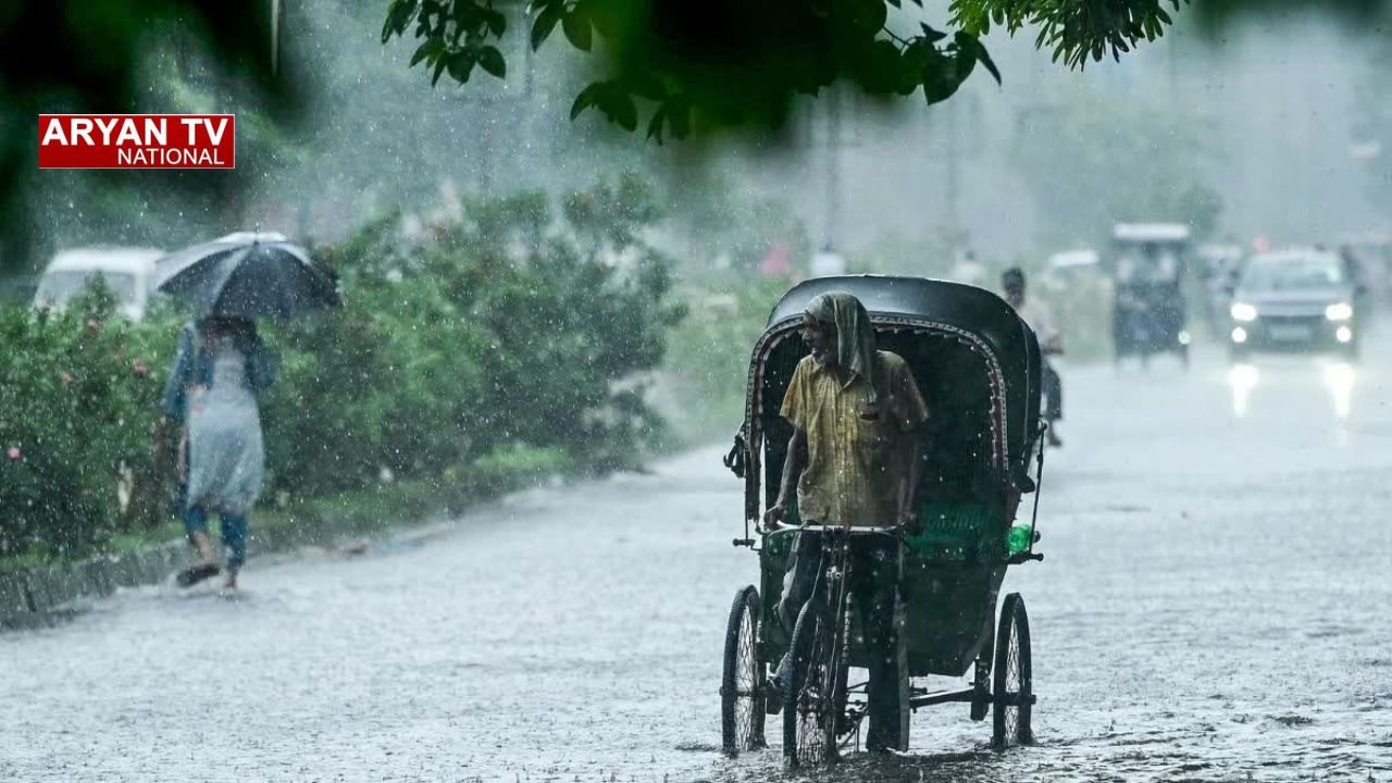 Delhi Weather Today: दिल्ली में आज बारिश या धूप? IMD ने येलो अलर्ट के साथ बताया कैसा रहेगा मौसम