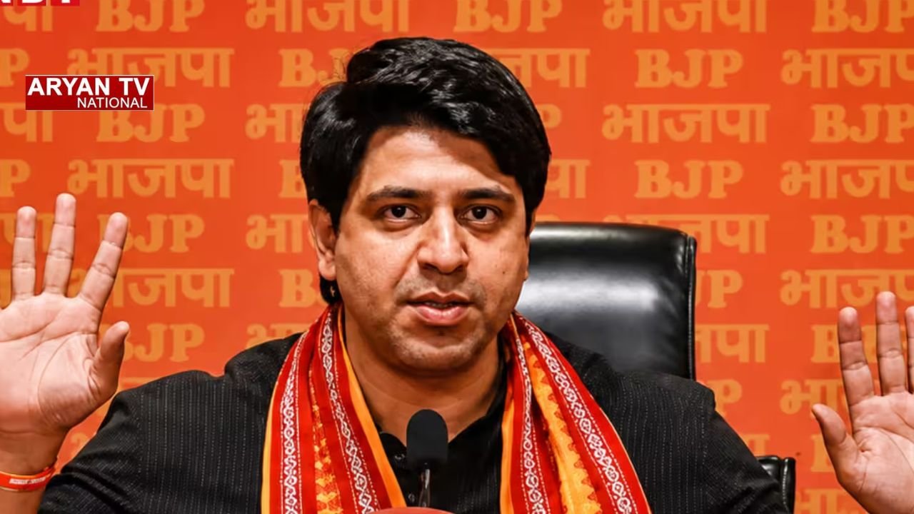 Shehzad Poonawalla: शहजाद पूनावाला ने BJP से दिया इस्तीफा? X प्रोफाइल में बदलाव के बाद सियासी गलियारों में चर्चा तेज