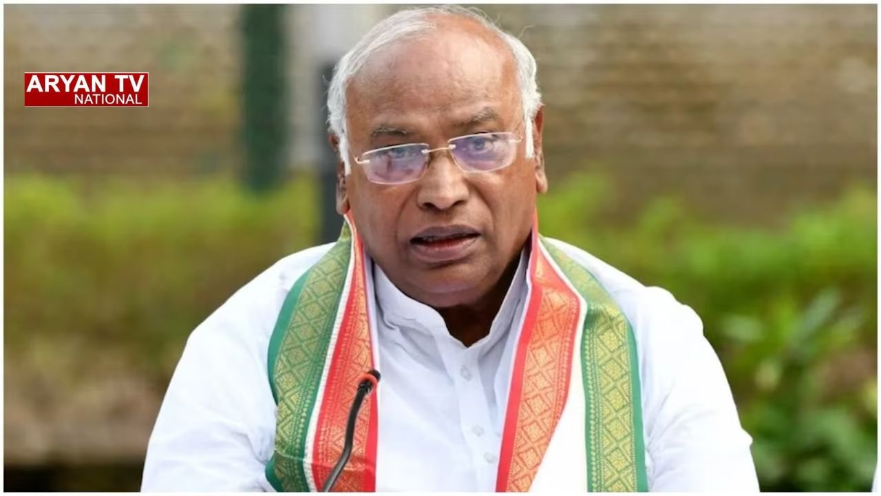 Mallikarjun Kharge News:कांग्रेस अध्यक्ष मल्लिकार्जुन खड़गे के खिलाफ वारंट जारी, कोर्ट ने व्यक्तिगत पेशी का दिया आदेश