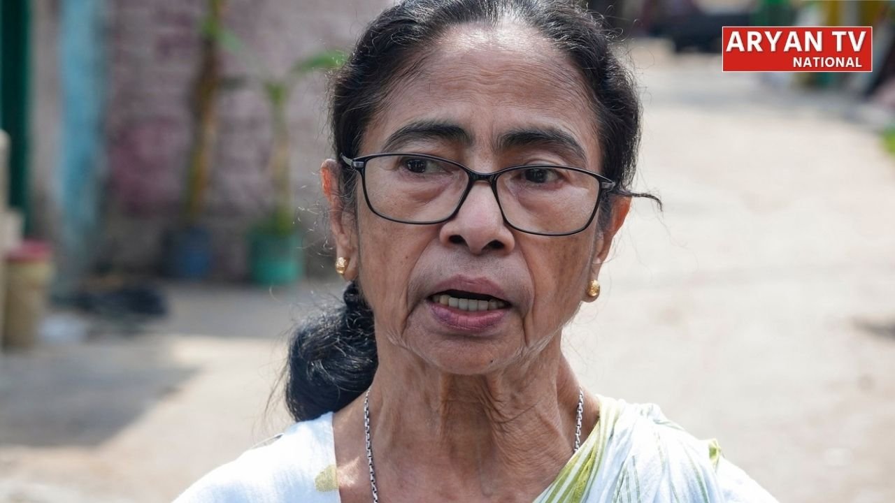 Kolkata News: ममता बनर्जी के खिलाफ दर्ज हुई FIR