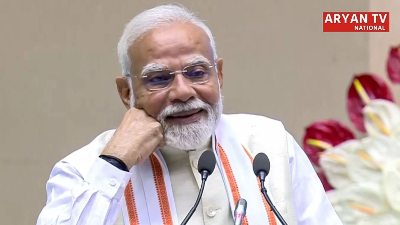 PM Modi Uzbekistan Visit: ताशकंद के युवाओं ने हिंदी में किया पीएम मोदी का स्वागत, कहा- आपका बेसब्री से इंतजार