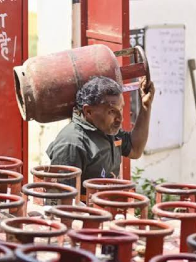 ग्रामीण LPG ग्राहकों को राहत, 45 दिन की जगह अब 25 दिन में बुकिंग